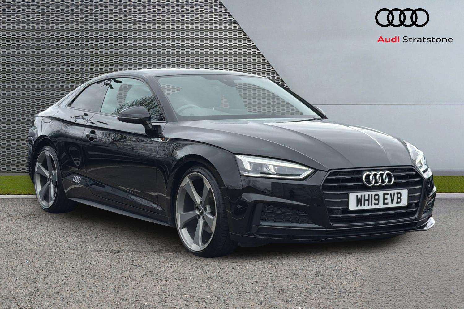 Main listing image - Audi A5
