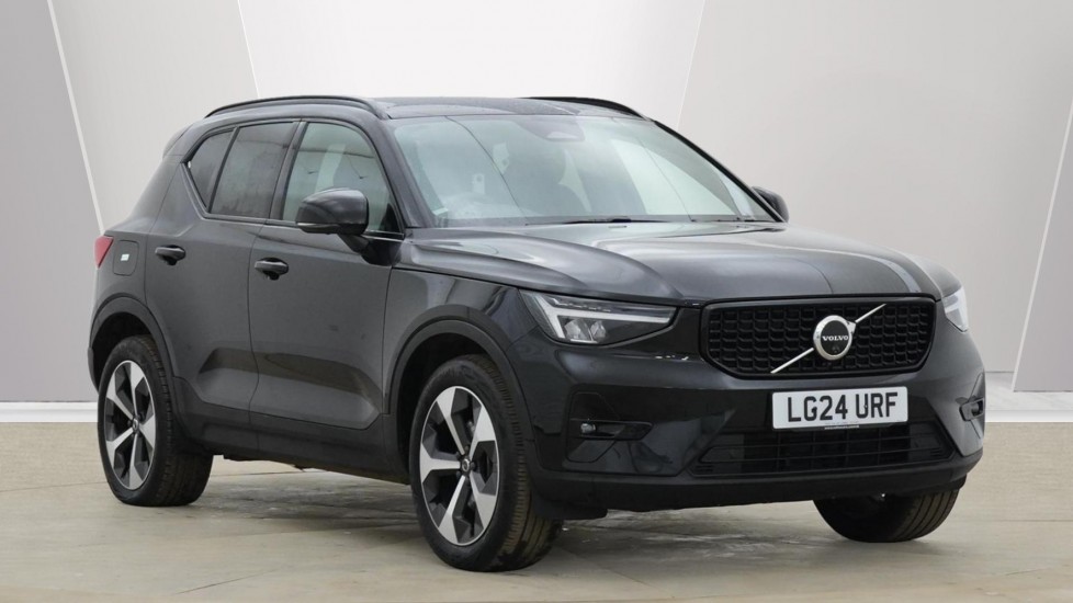 Main listing image - Volvo XC40