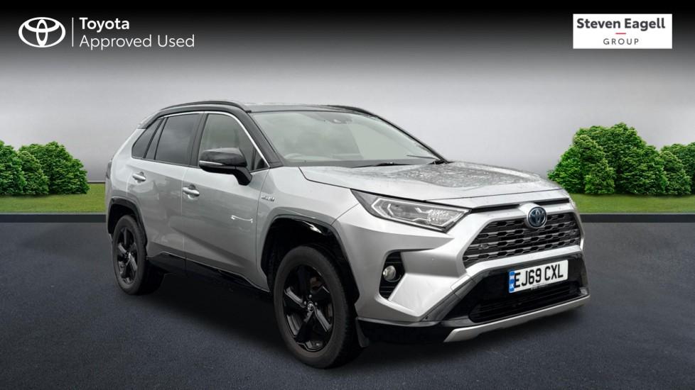 Main listing image - Toyota RAV4