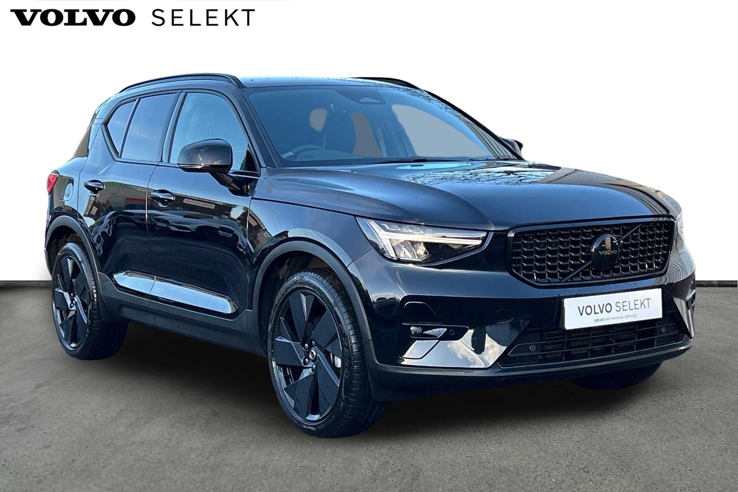 Main listing image - Volvo XC40