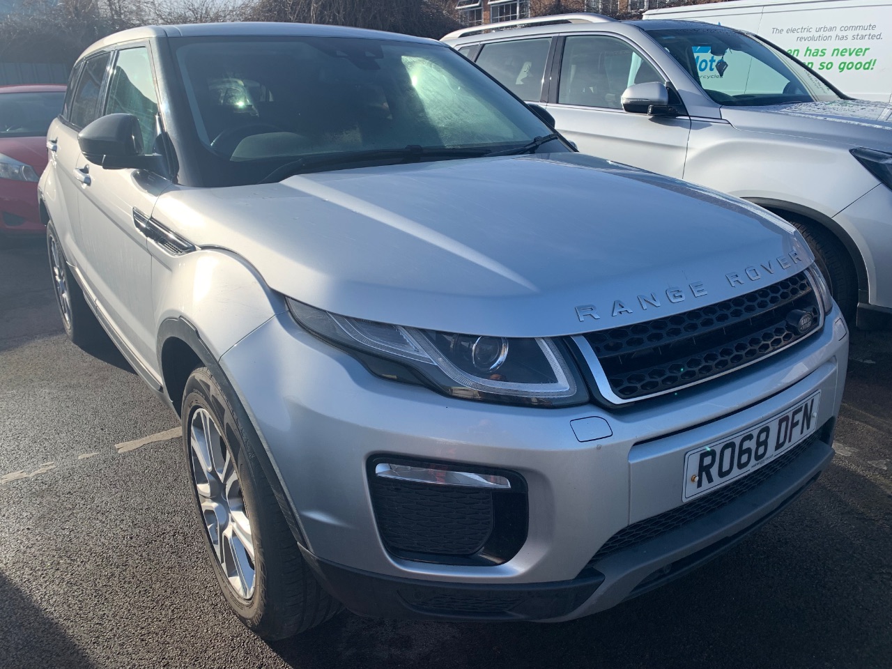 Main listing image - Land Rover Range Rover Evoque