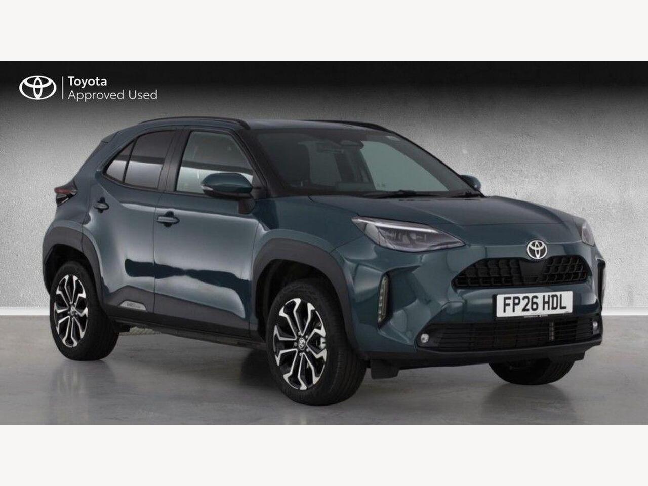 Main listing image - Toyota Yaris Cross