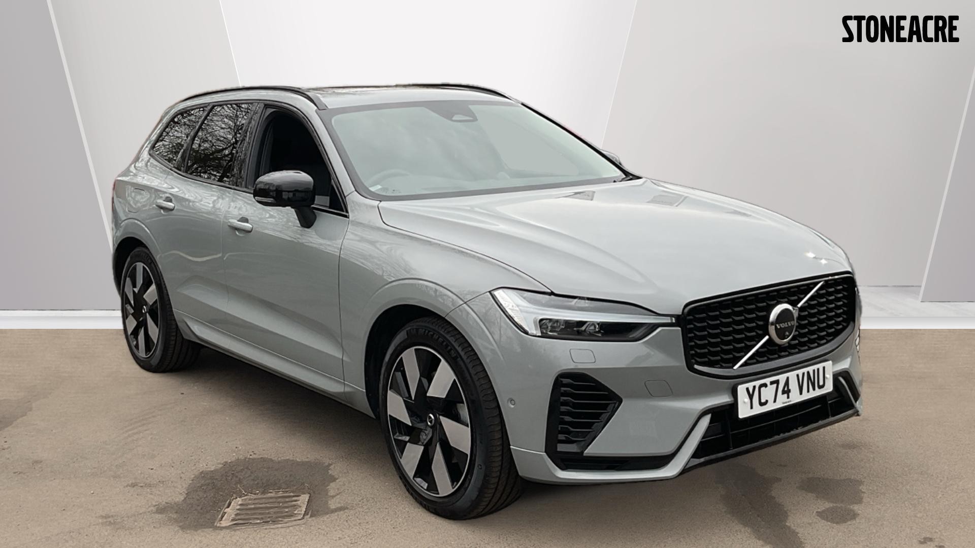 Main listing image - Volvo XC60