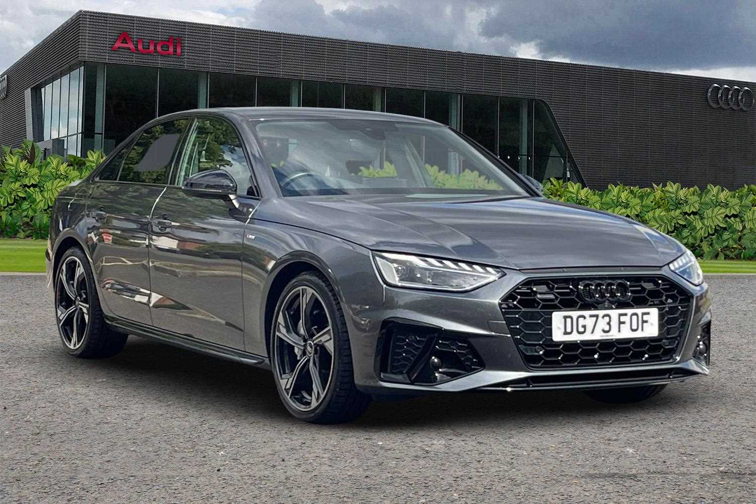 Main listing image - Audi A4