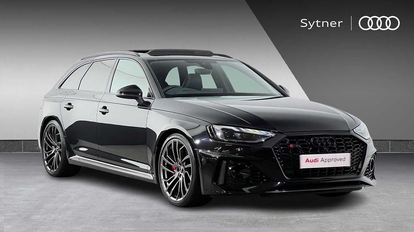 Main listing image - Audi RS4