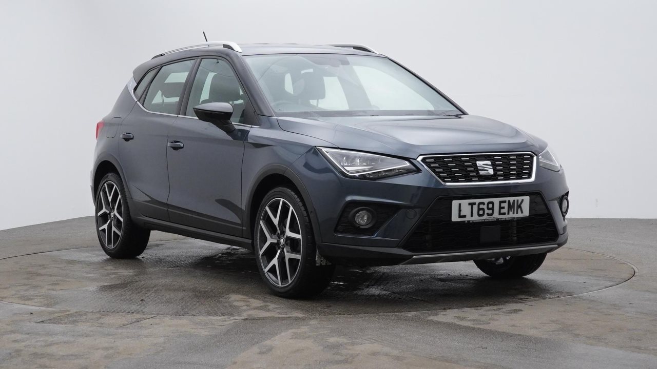 Main listing image - SEAT Arona