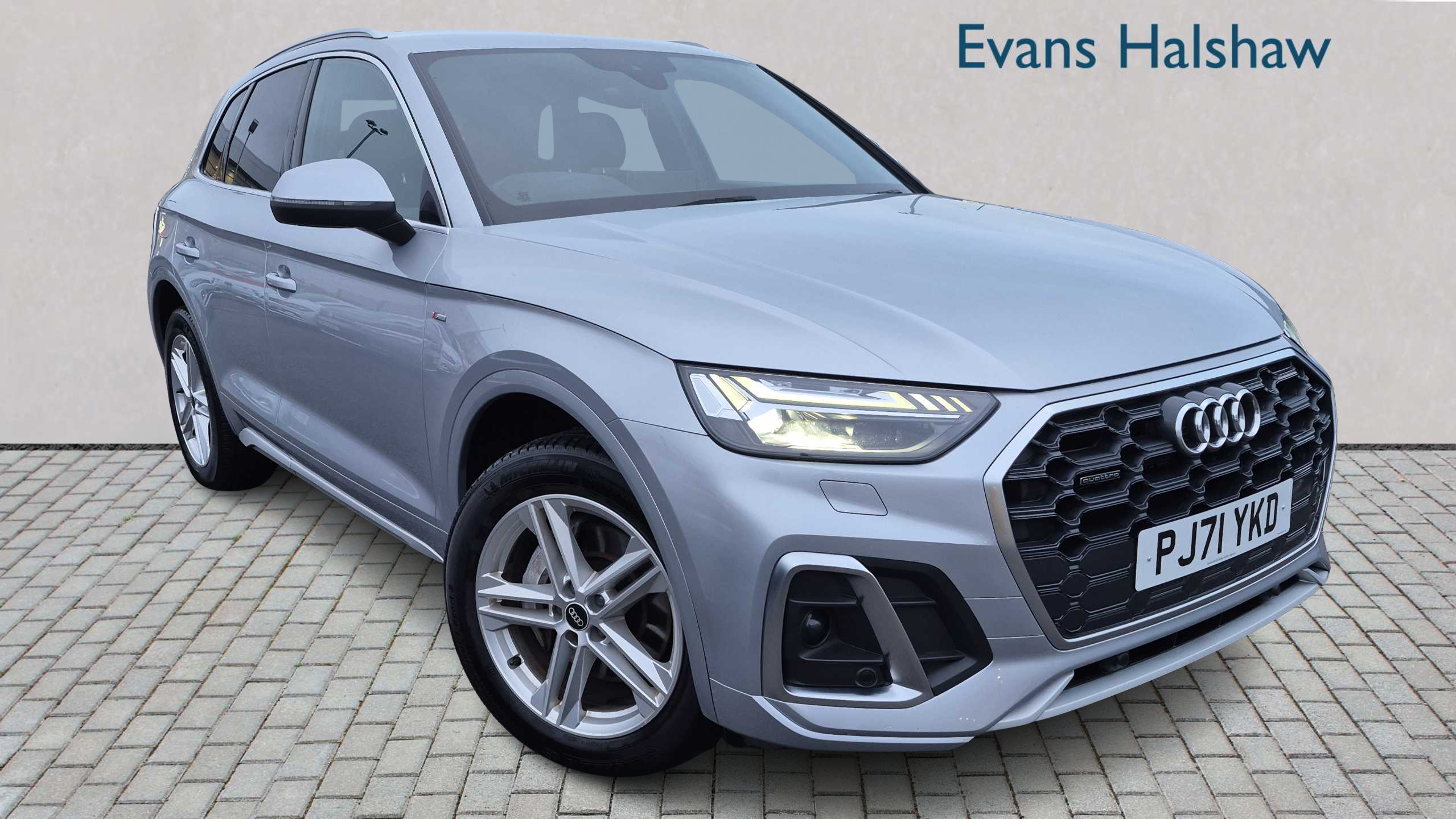 Main listing image - Audi Q5
