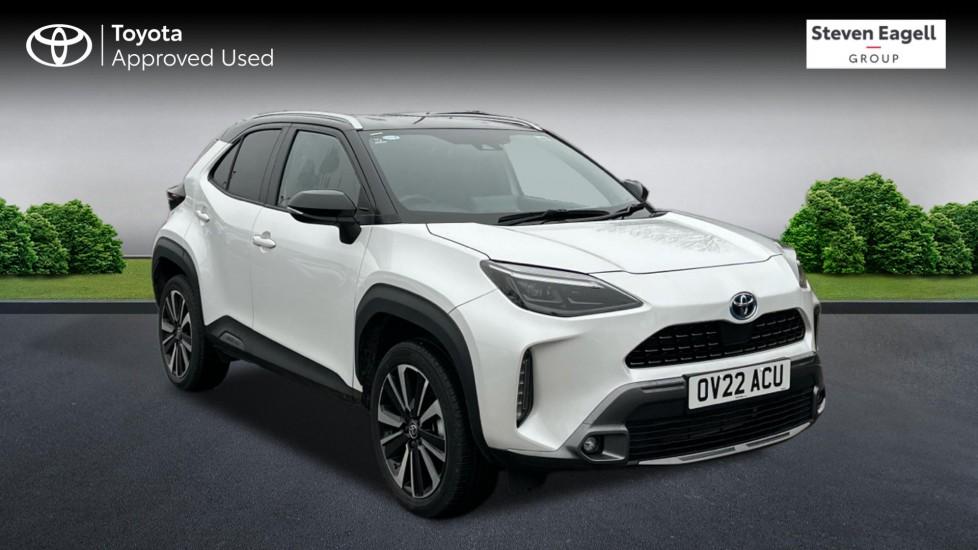 Main listing image - Toyota Yaris Cross