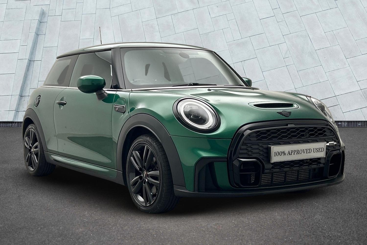 Main listing image - MINI Hatchback