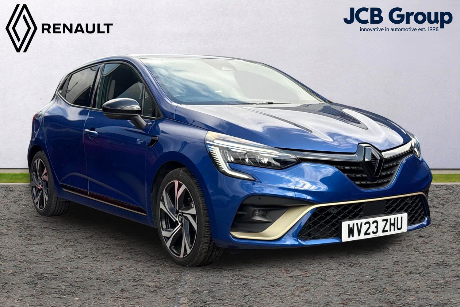 Main listing image - Renault Clio