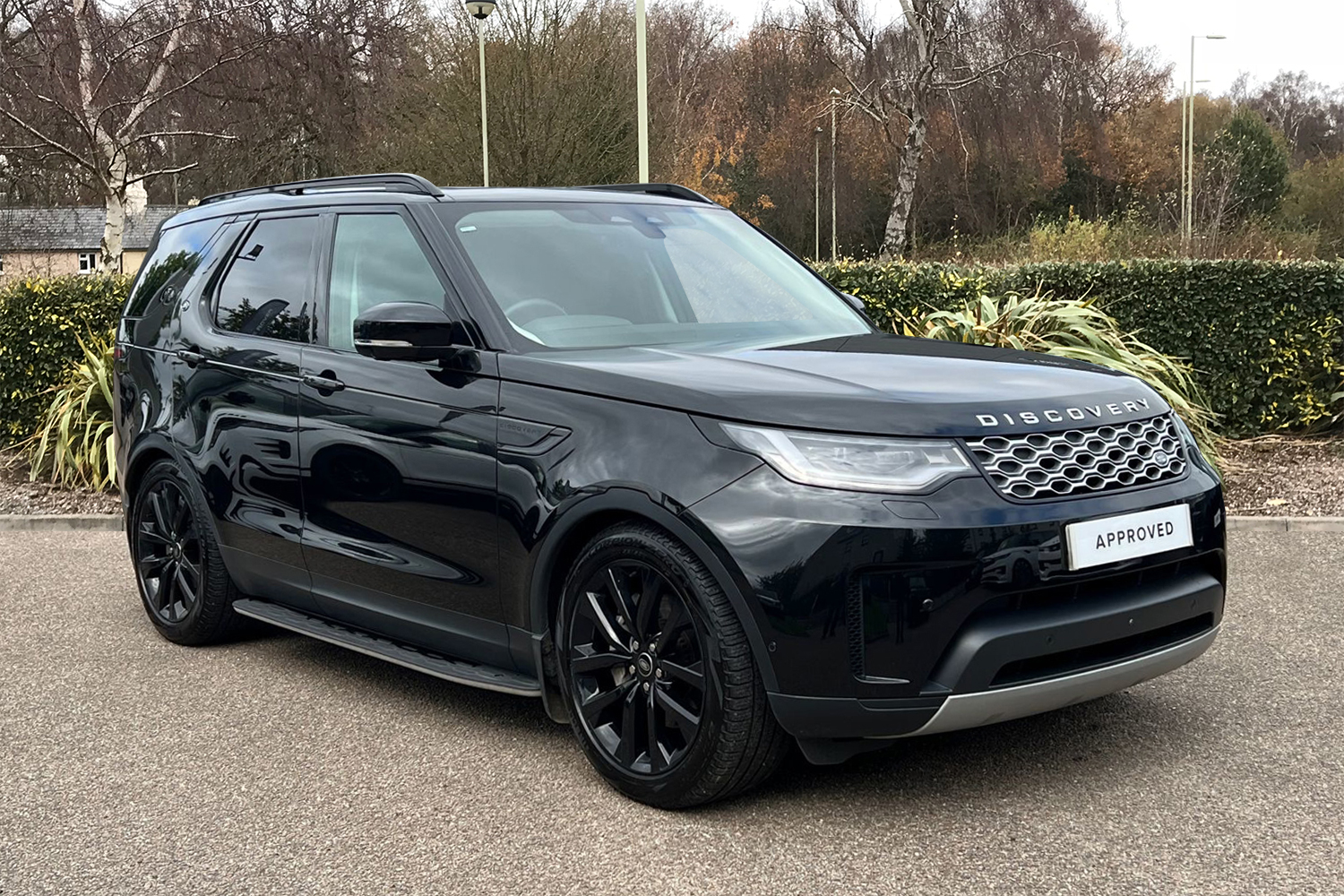 Main listing image - Land Rover Discovery