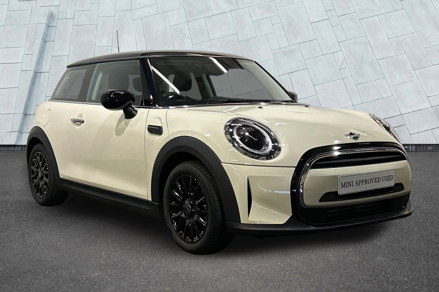 Main listing image - MINI Hatchback
