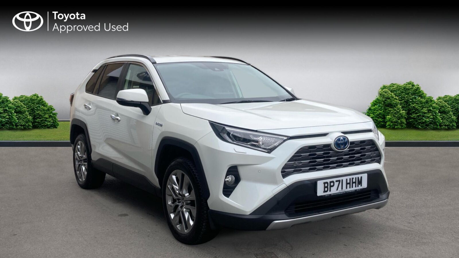 Main listing image - Toyota RAV4