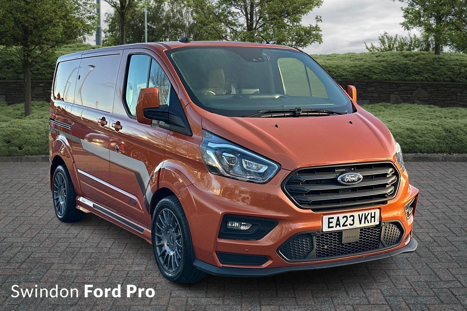 Main listing image - Ford Transit Custom