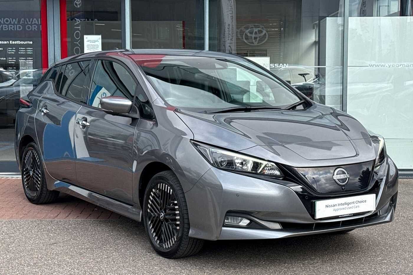 Main listing image - Nissan Leaf