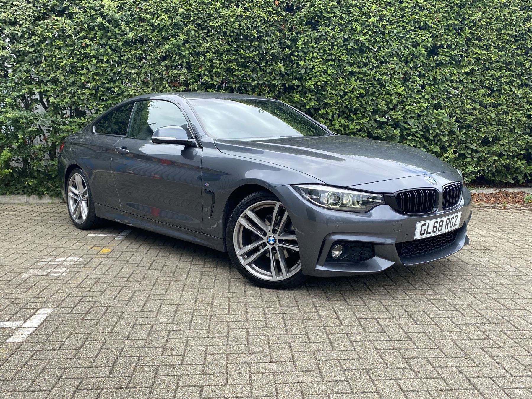 Main listing image - BMW 4 Series