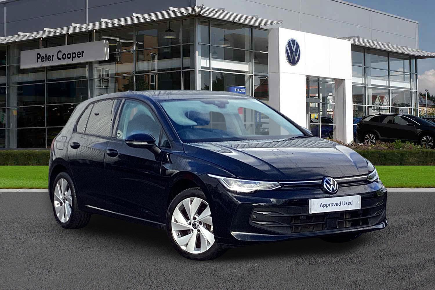 Main listing image - Volkswagen Golf