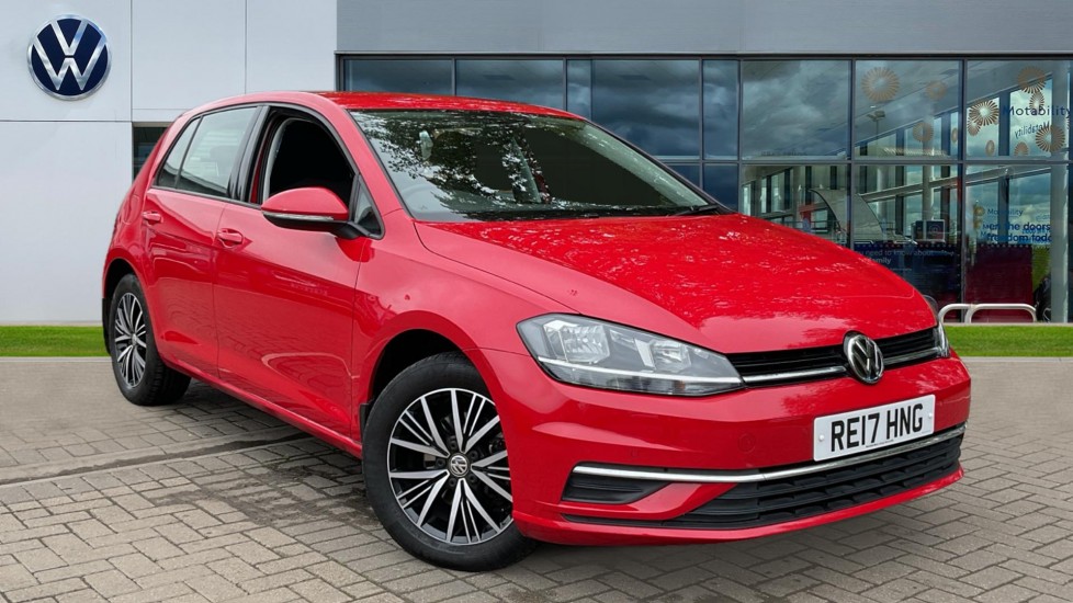 Main listing image - Volkswagen Golf