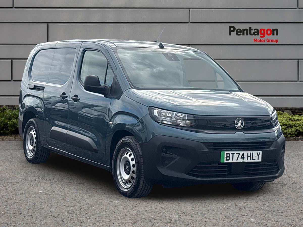 Main listing image - Vauxhall Combo Cargo