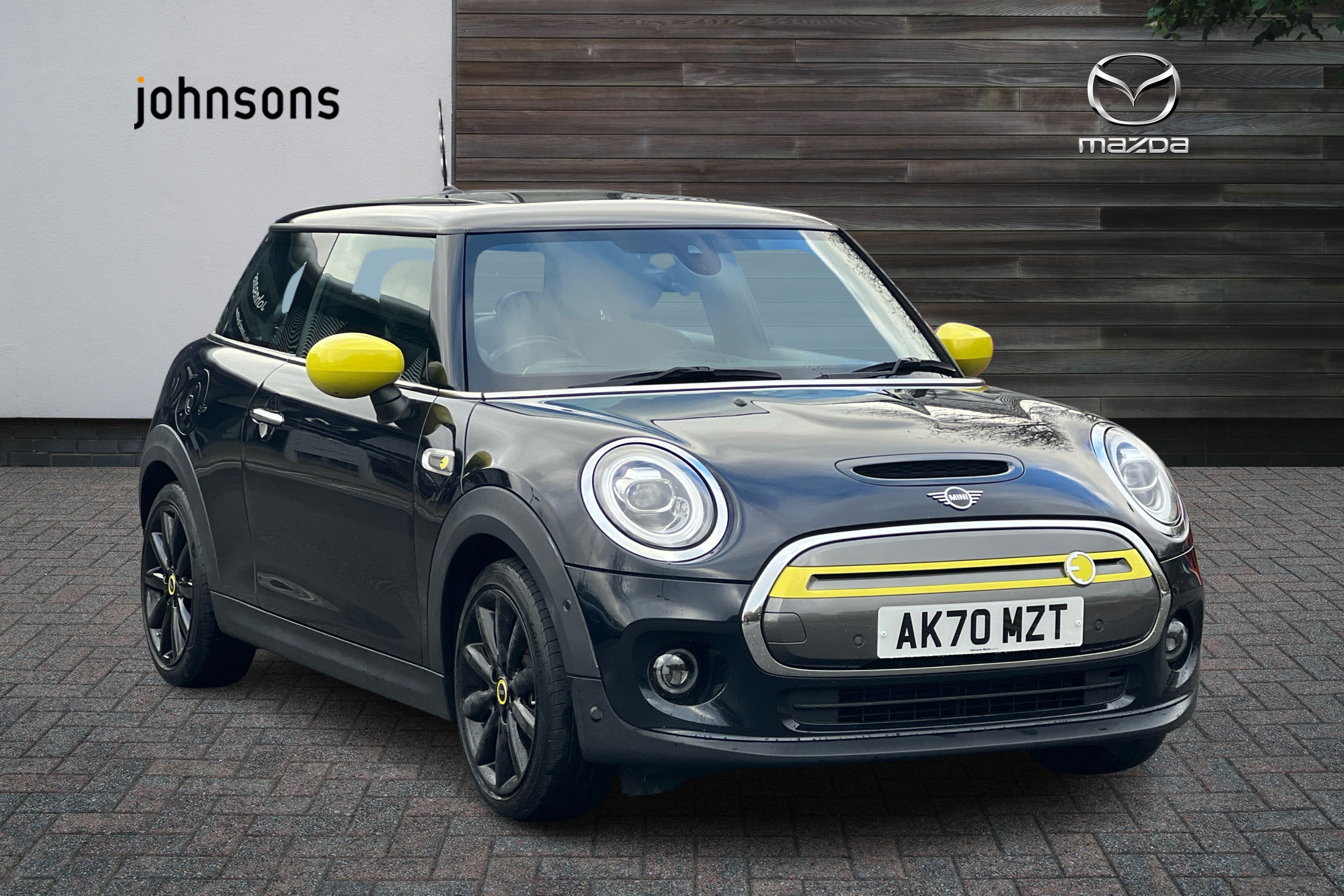 Main listing image - MINI Electric