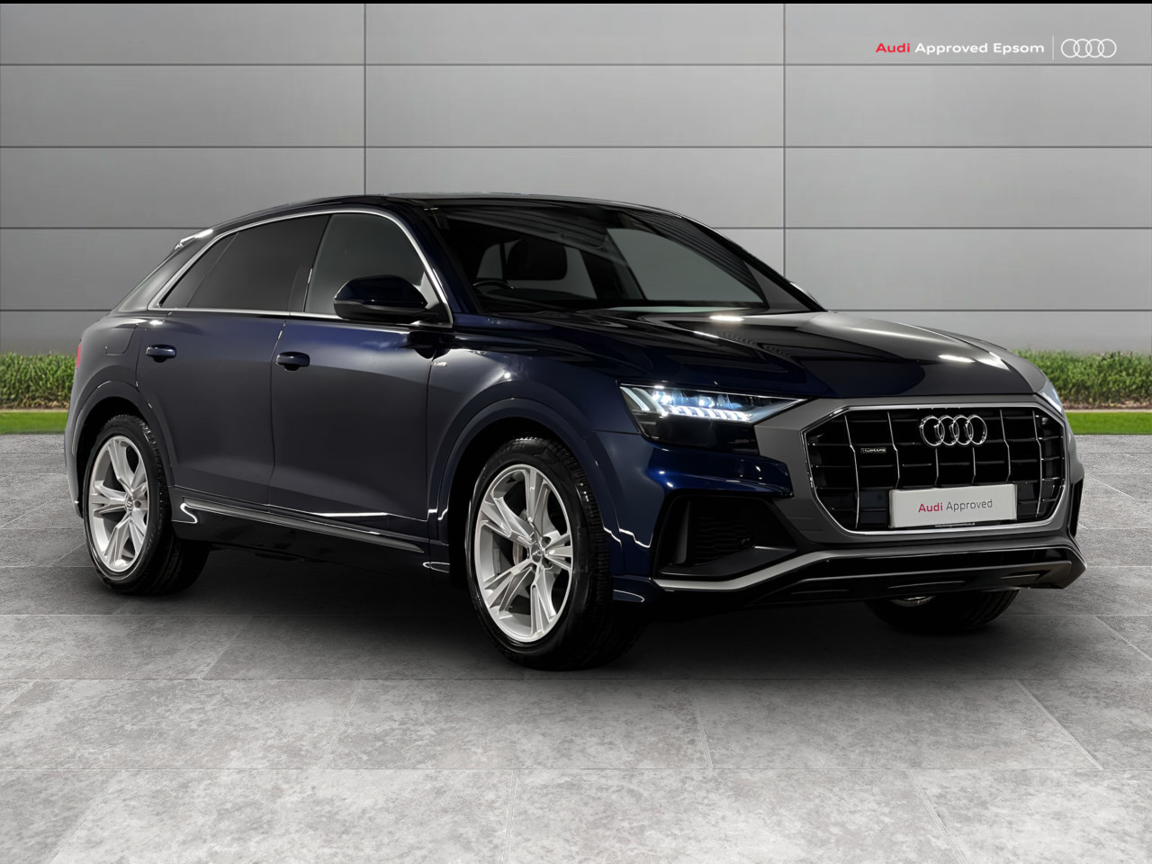 Main listing image - Audi Q8