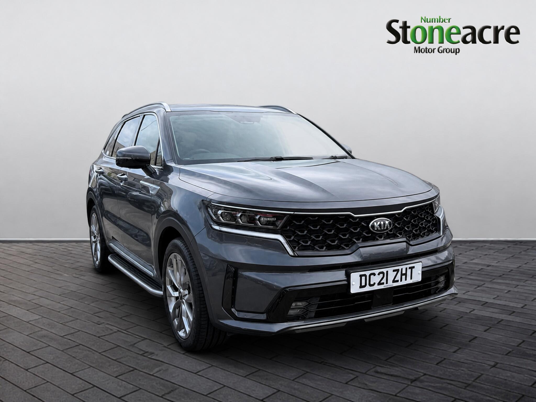 Main listing image - Kia Sorento