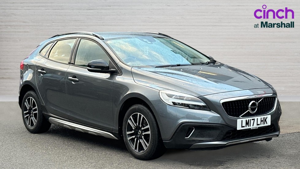 Main listing image - Volvo V40 Cross Country