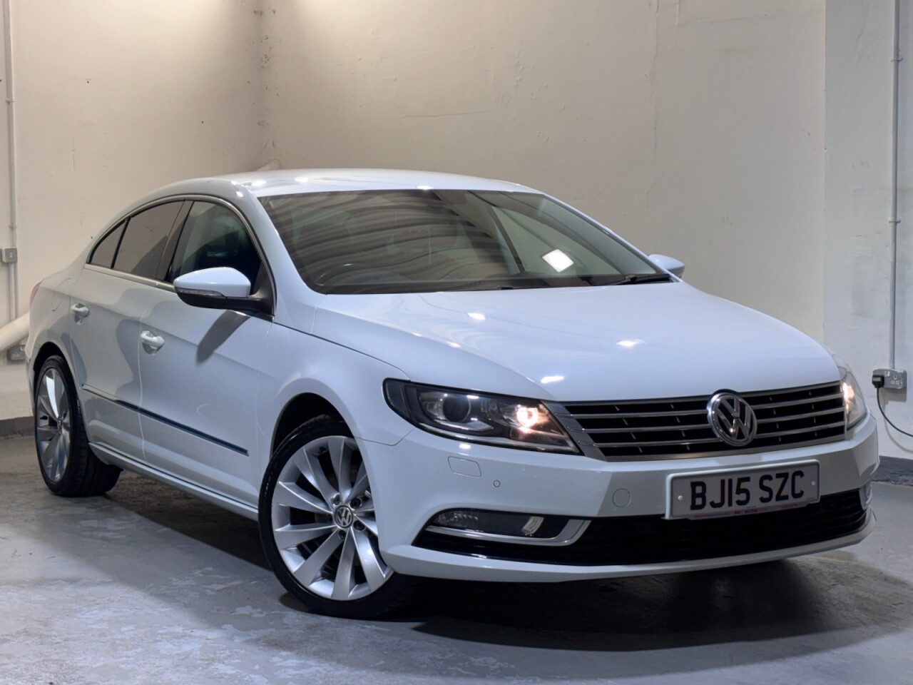 Main listing image - Volkswagen CC