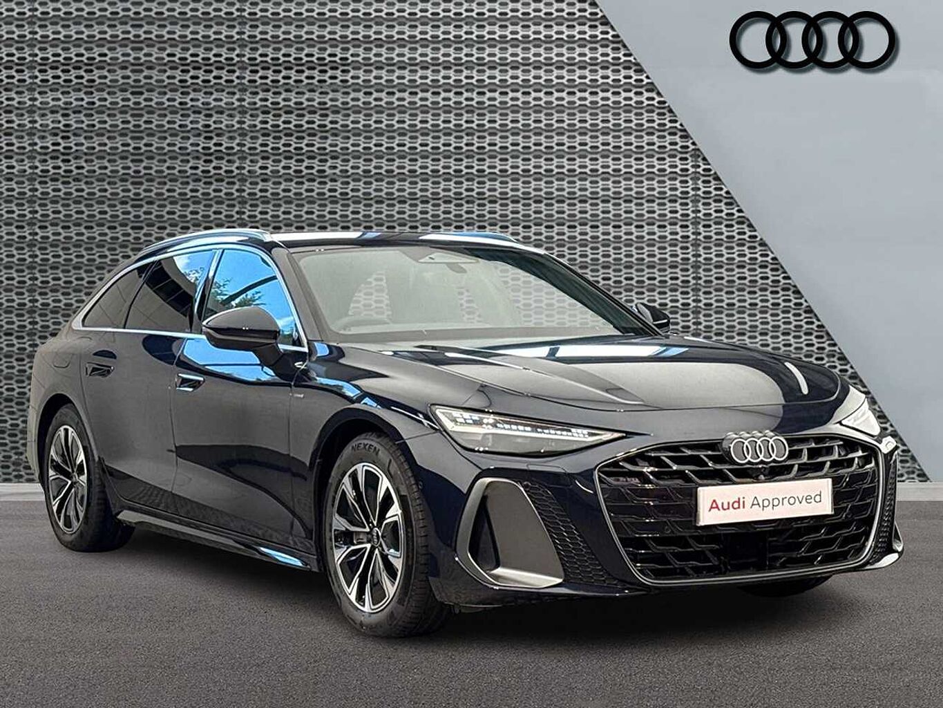Main listing image - Audi A6