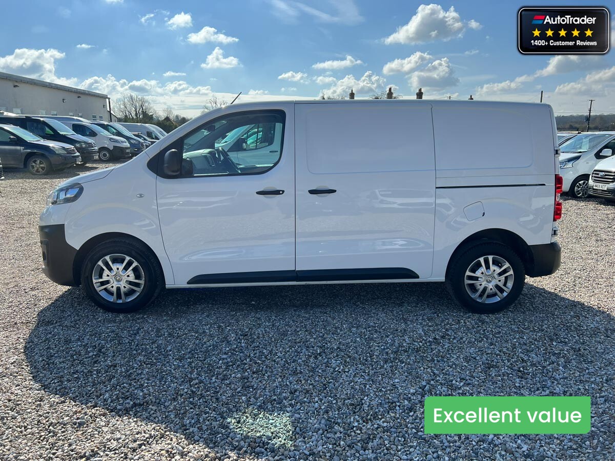 Main listing image - Vauxhall Vivaro