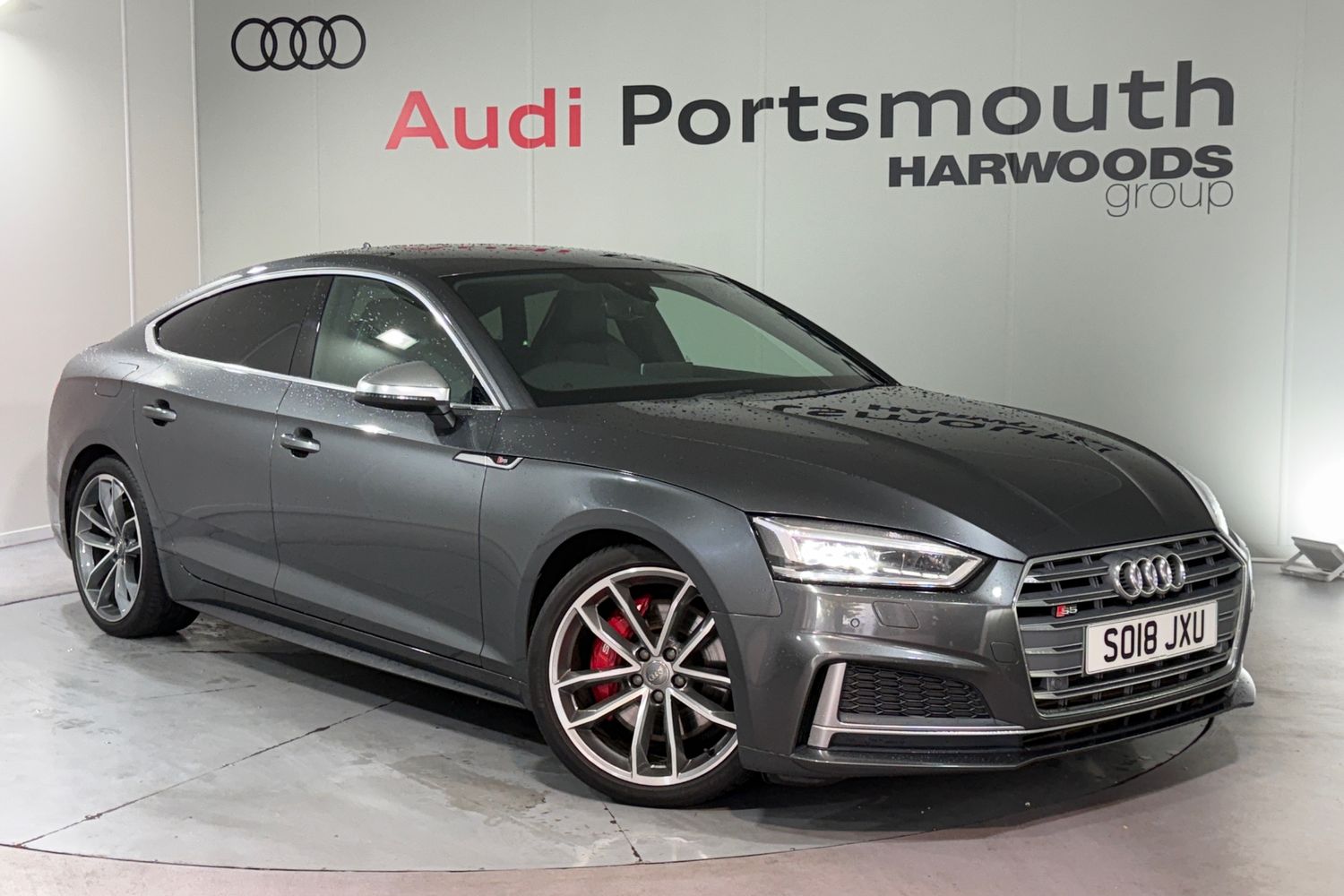 Main listing image - Audi S5