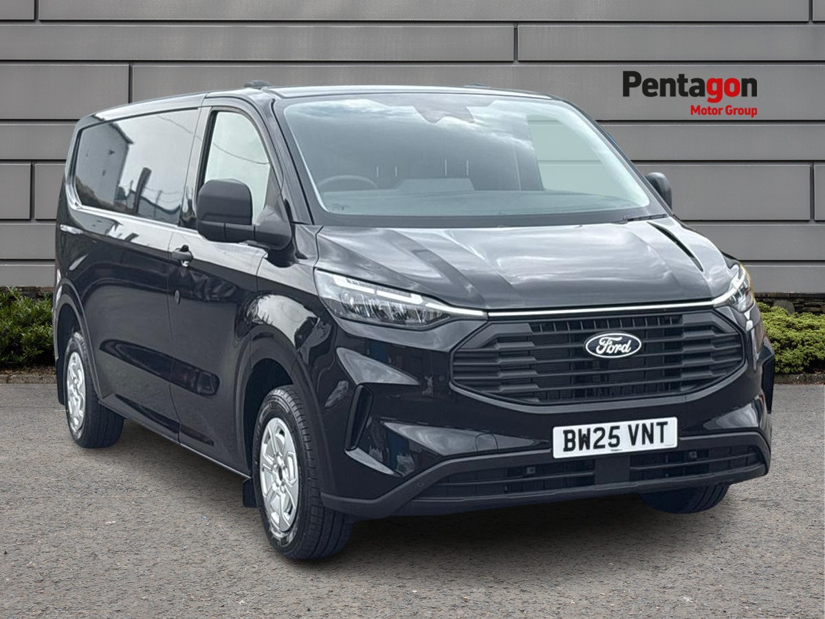 Main listing image - Ford Transit Custom