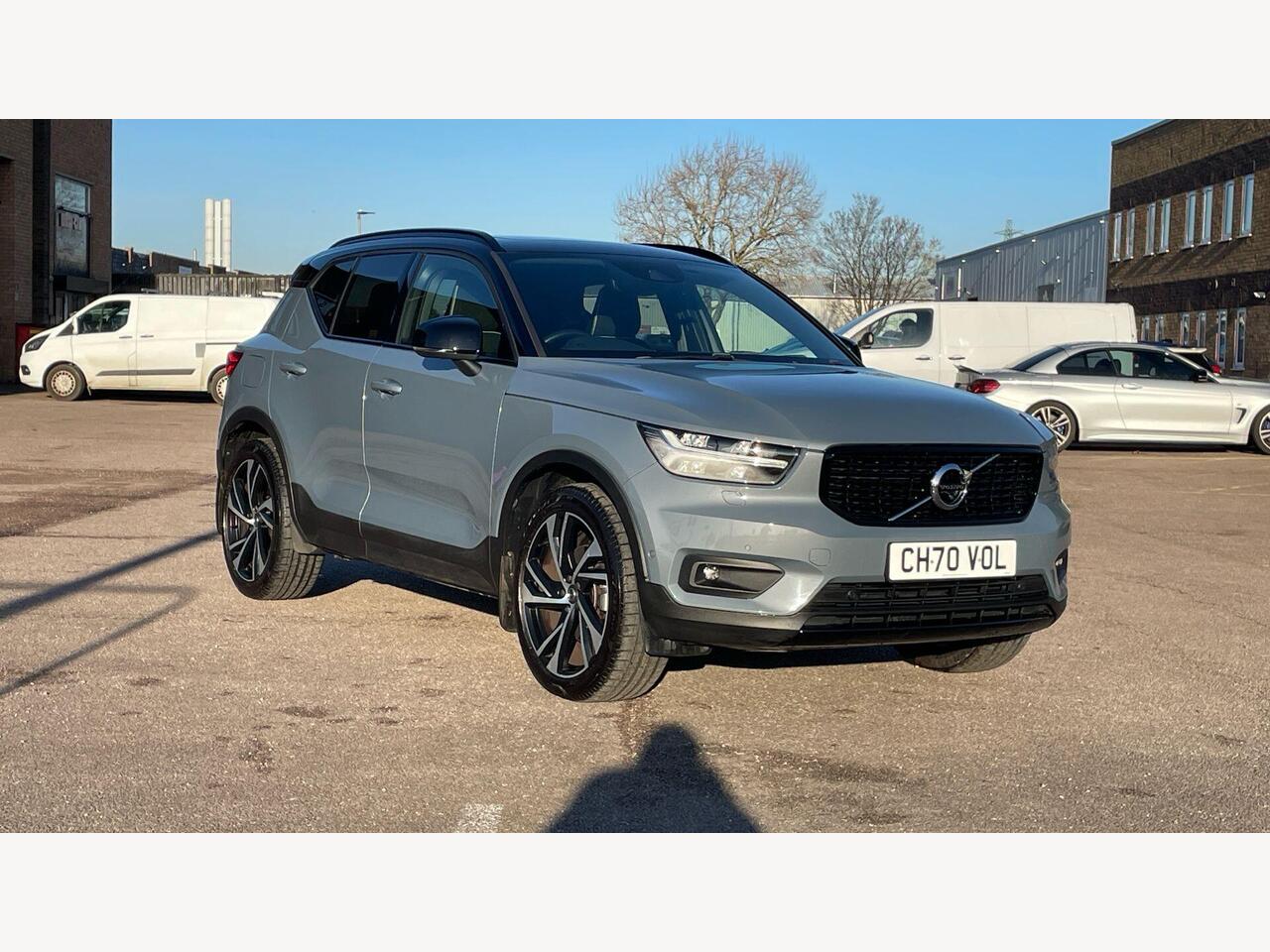 Main listing image - Volvo XC40
