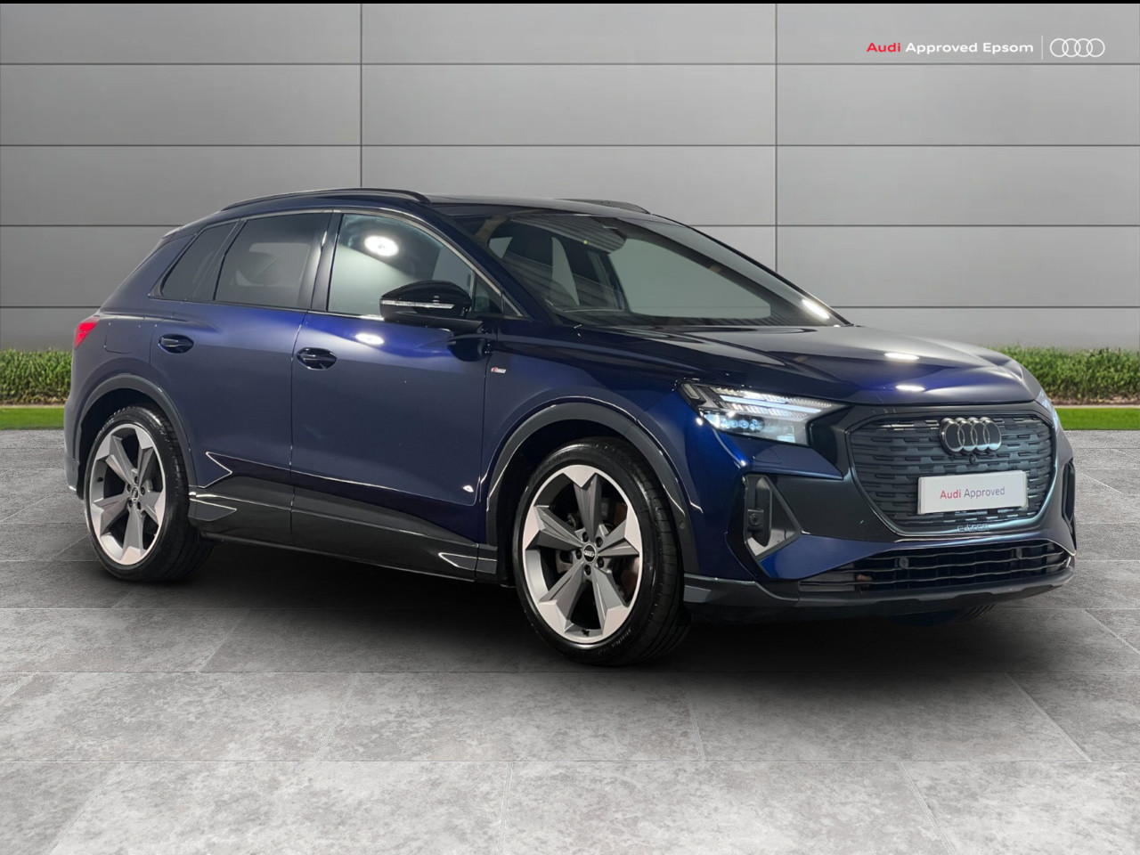 Main listing image - Audi Q4