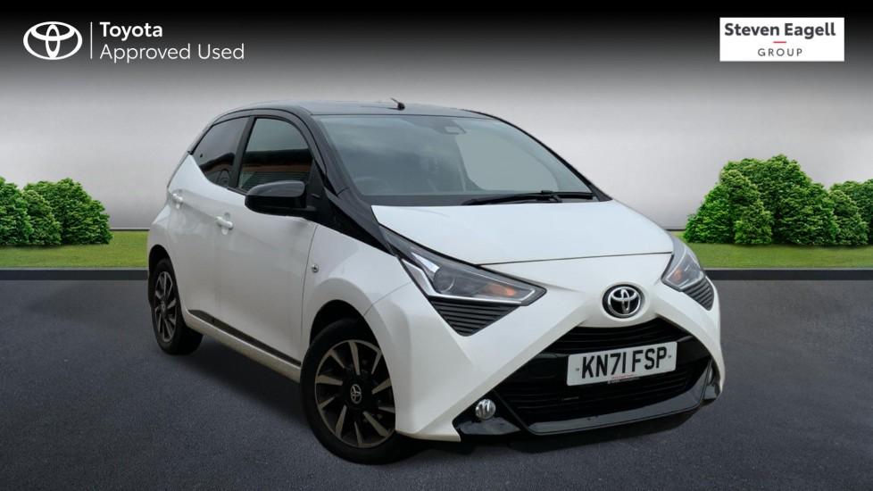 Main listing image - Toyota Aygo