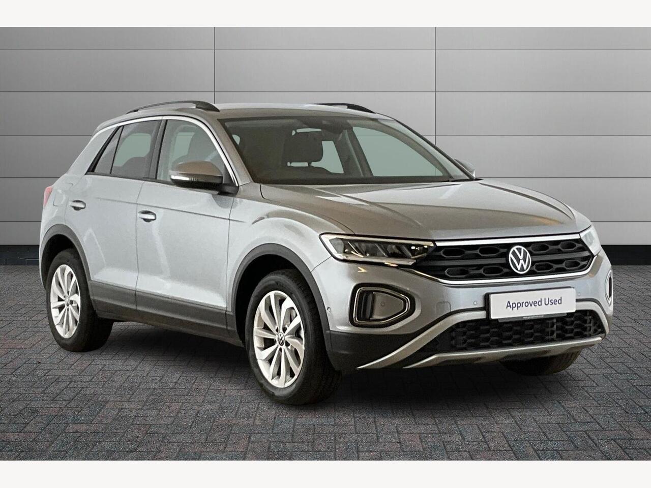 Main listing image - Volkswagen T-Roc