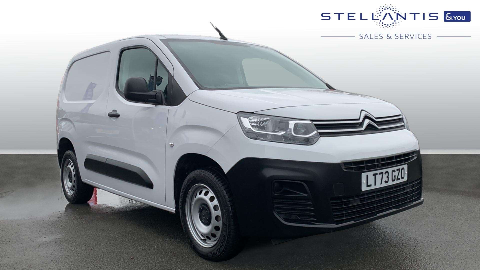 Main listing image - Citroen Berlingo Van