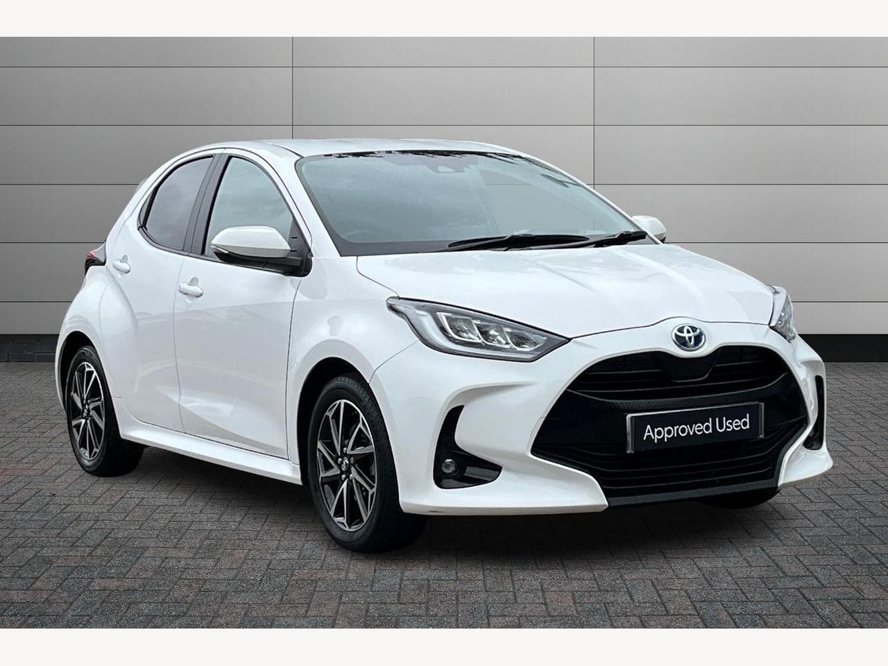 Main listing image - Toyota Yaris