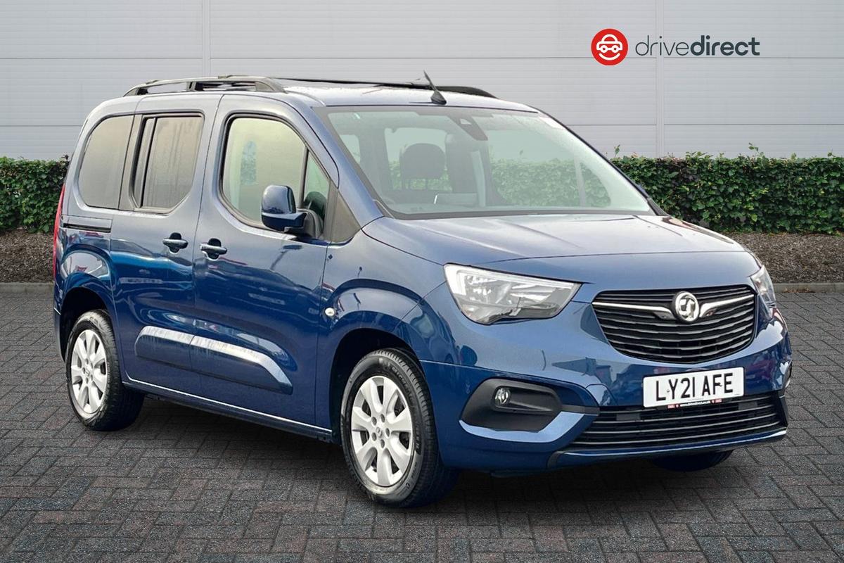 Main listing image - Vauxhall Combo Life