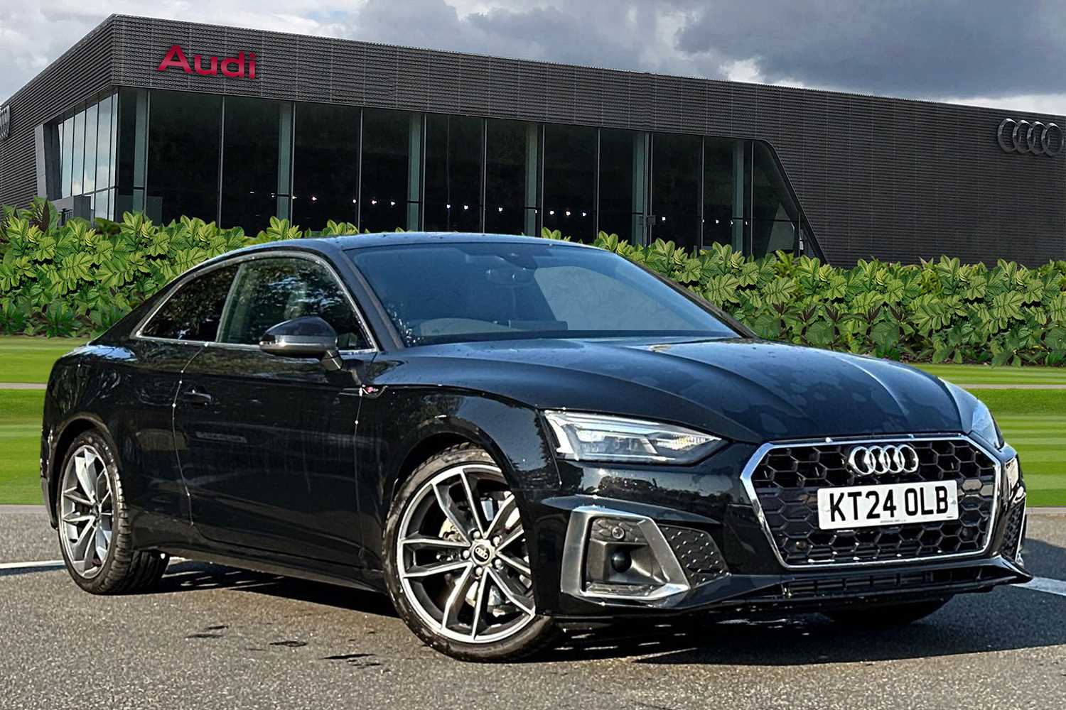 Main listing image - Audi A5