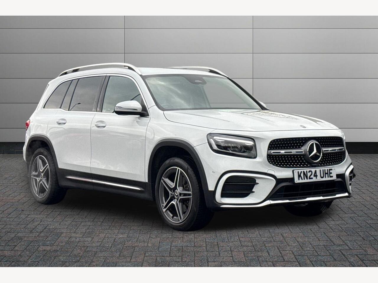 Main listing image - Mercedes-Benz GLB