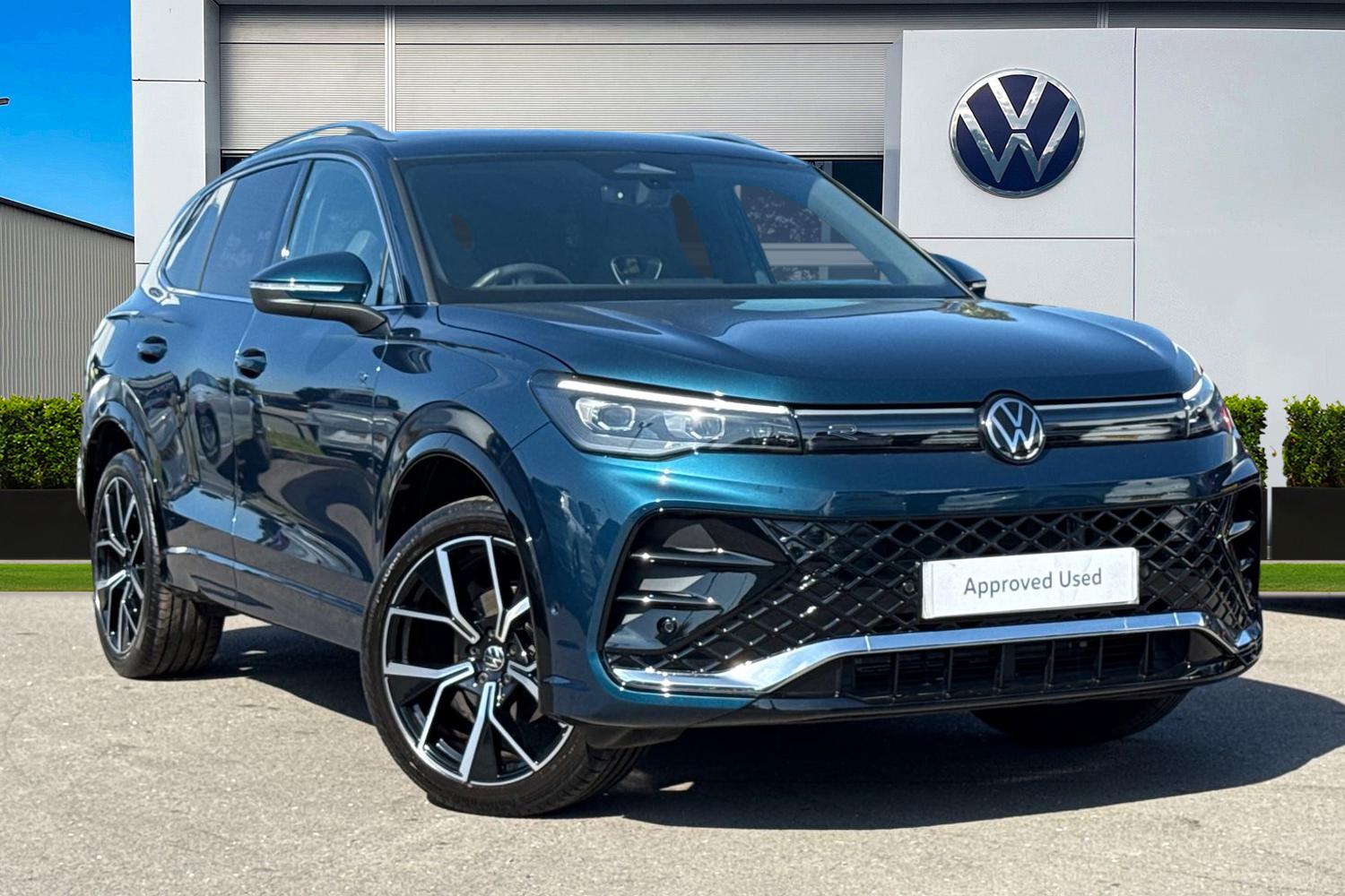 Main listing image - Volkswagen Tiguan