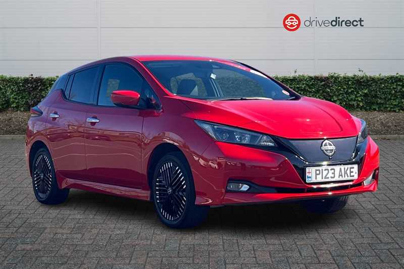 Main listing image - Nissan Leaf