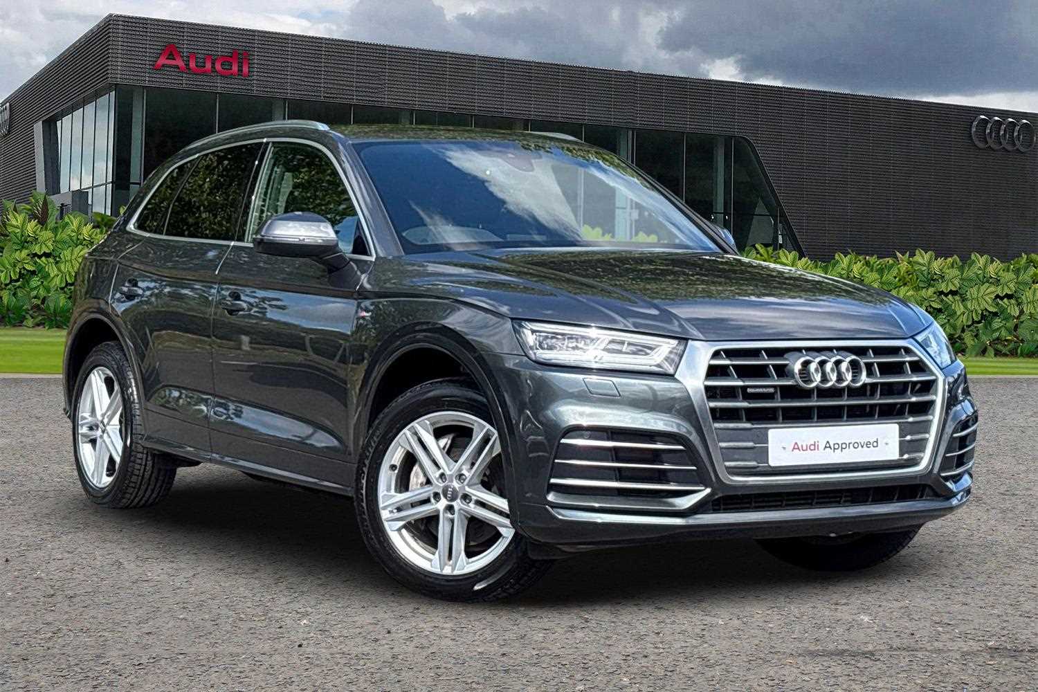 Main listing image - Audi Q5