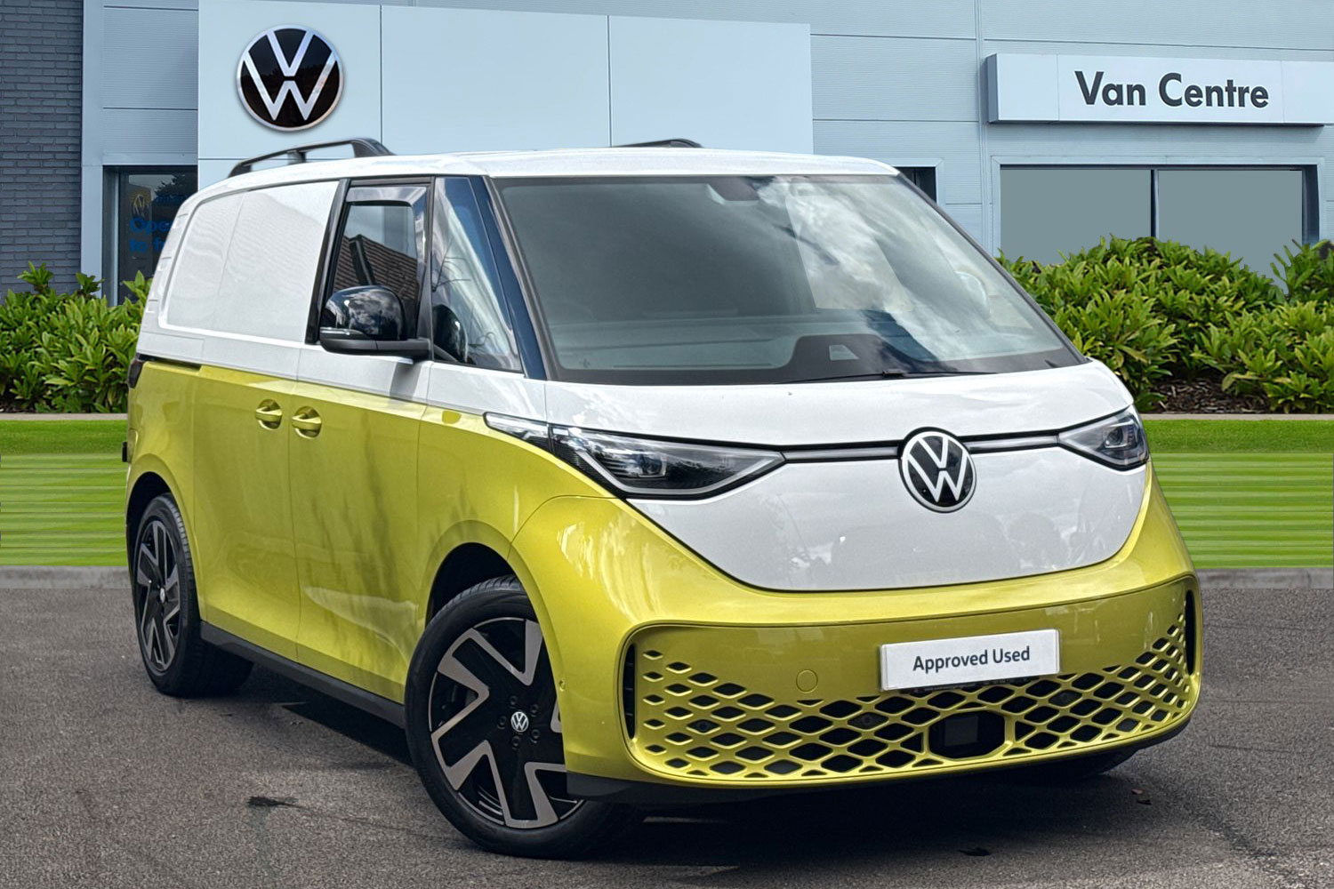 Main listing image - Volkswagen ID.Buzz