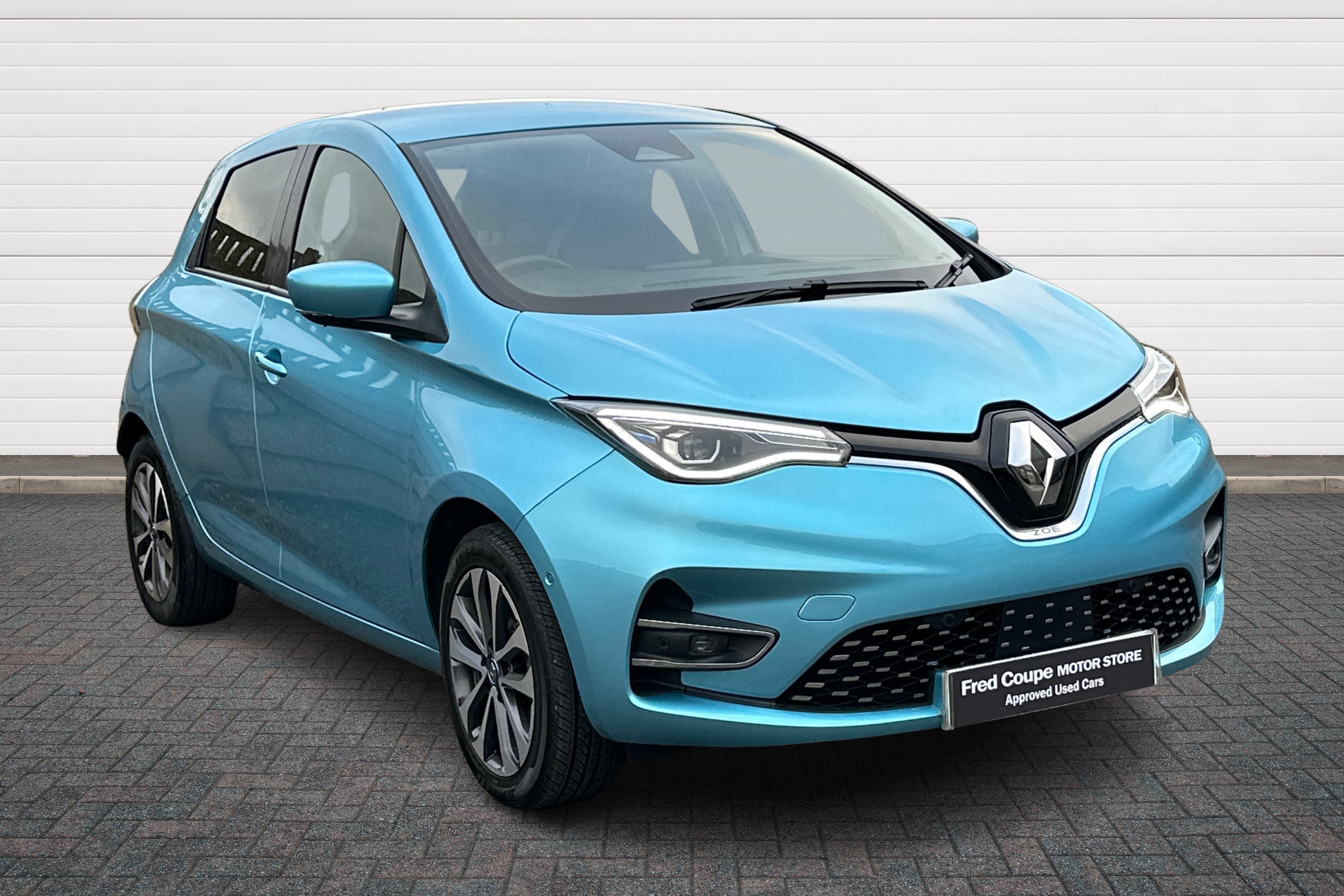 Main listing image - Renault Zoe