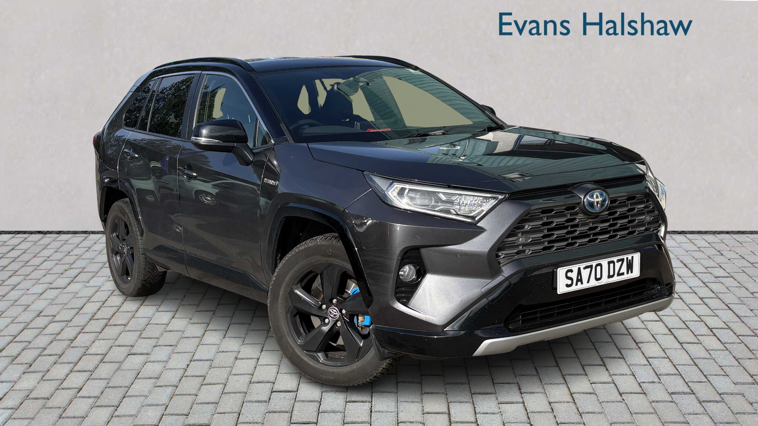 Main listing image - Toyota RAV4