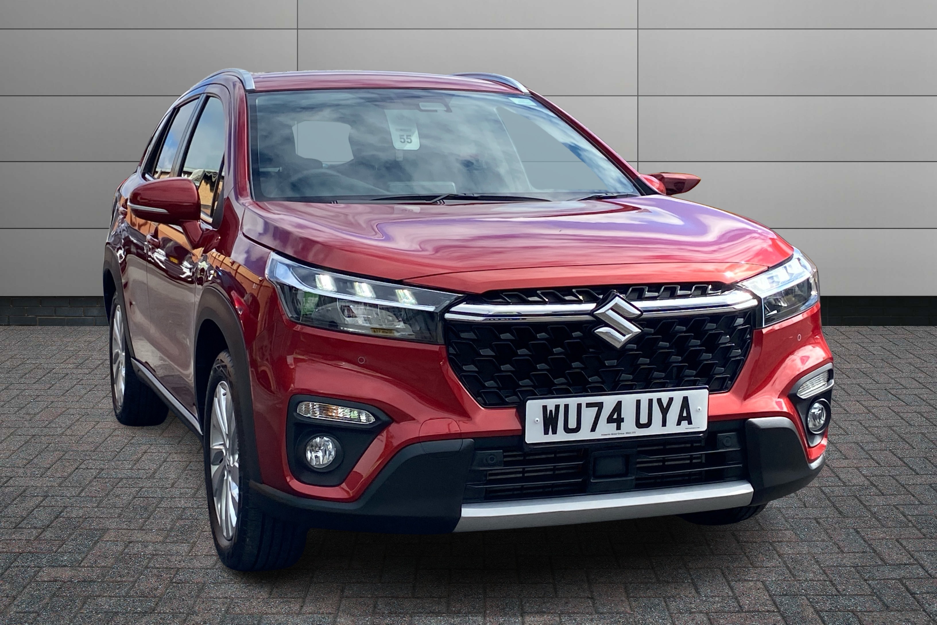 Main listing image - Suzuki S-Cross