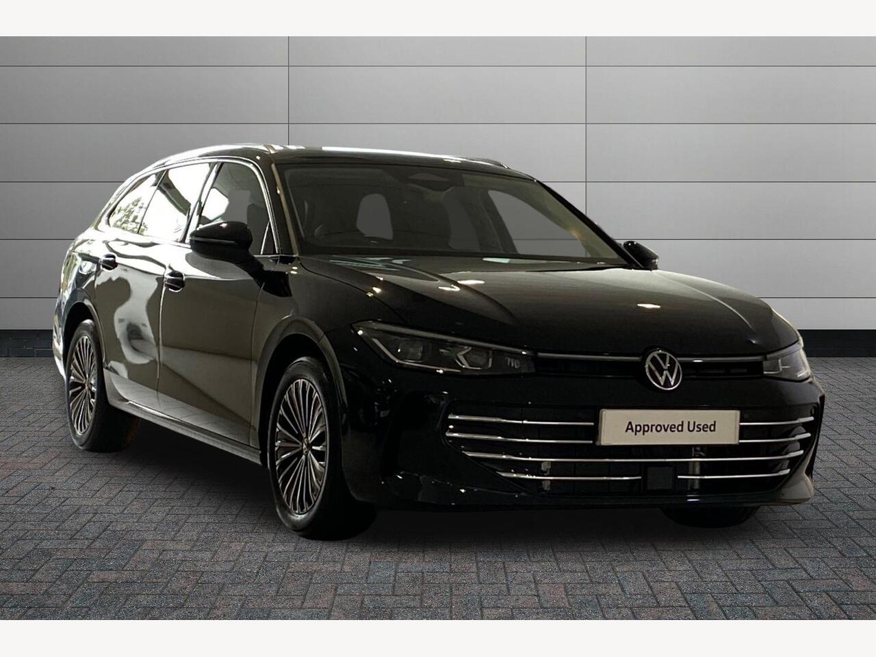 Main listing image - Volkswagen Passat