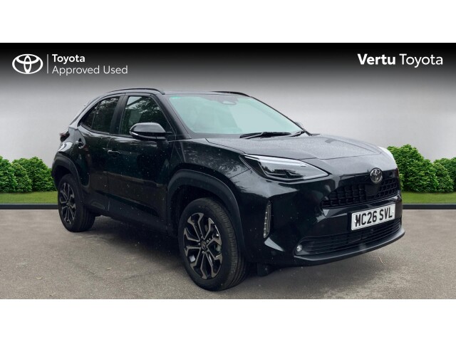 Main listing image - Toyota Yaris Cross